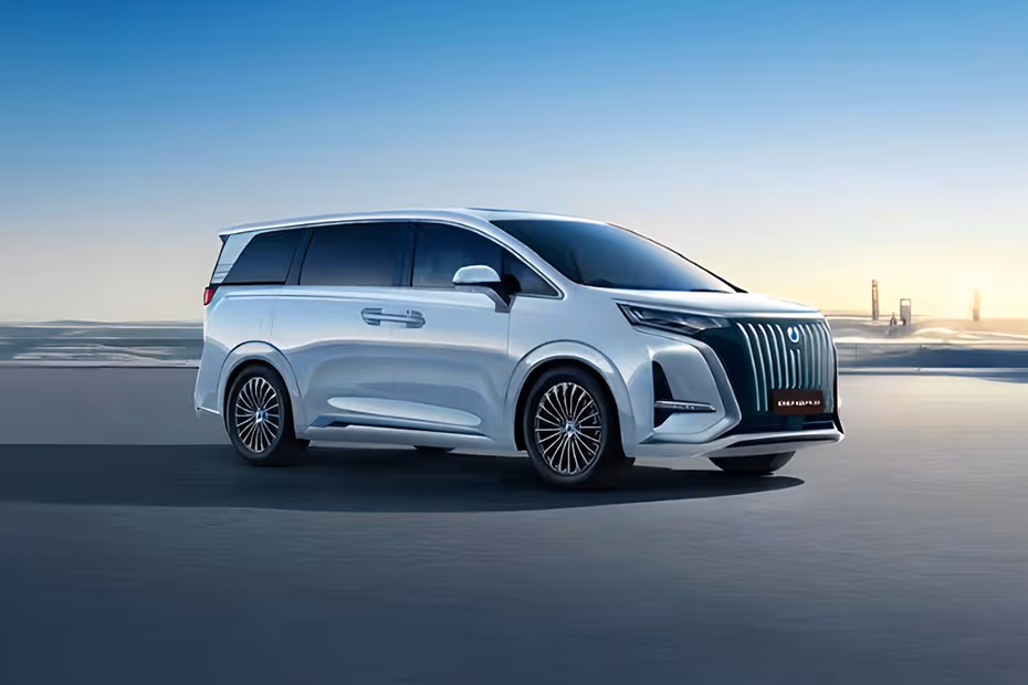 byd-denza-d9-front-angle-low-view-659180
